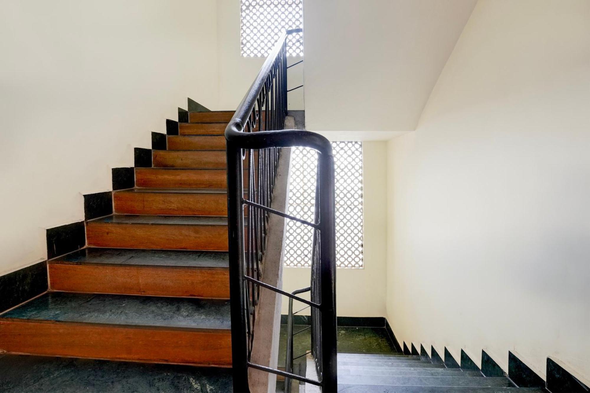 Super Townhouse แคนโดลิม ภายนอก รูปภาพ