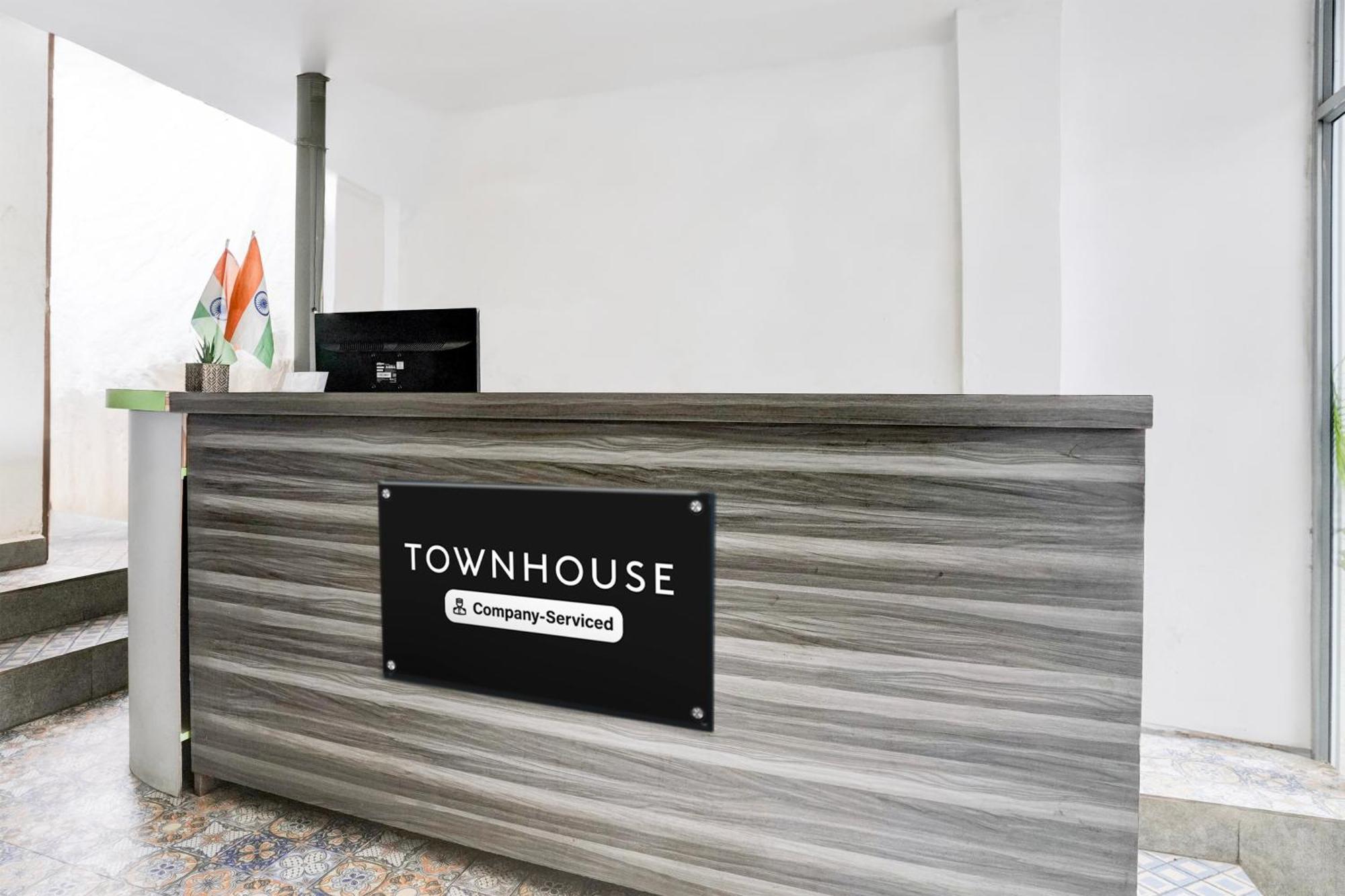 Super Townhouse แคนโดลิม ภายนอก รูปภาพ